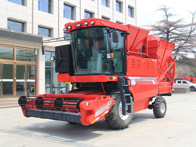 Self-propelled Peanut Picker Harvesting Machine-1