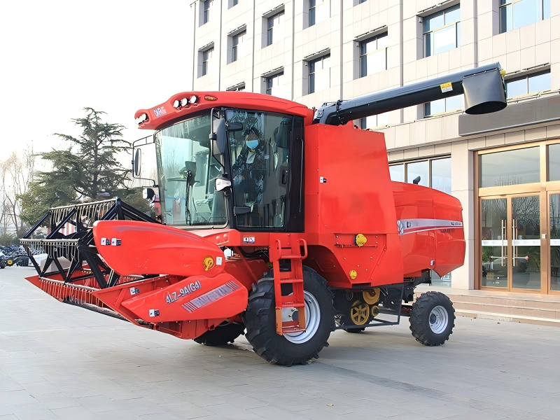 Self-propelled Grain Combine Harvester